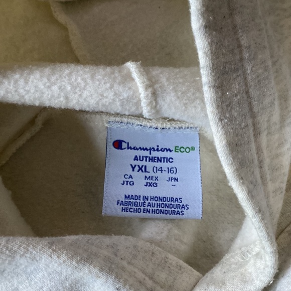 UCSB sweatshirt - Picture 3 of 4